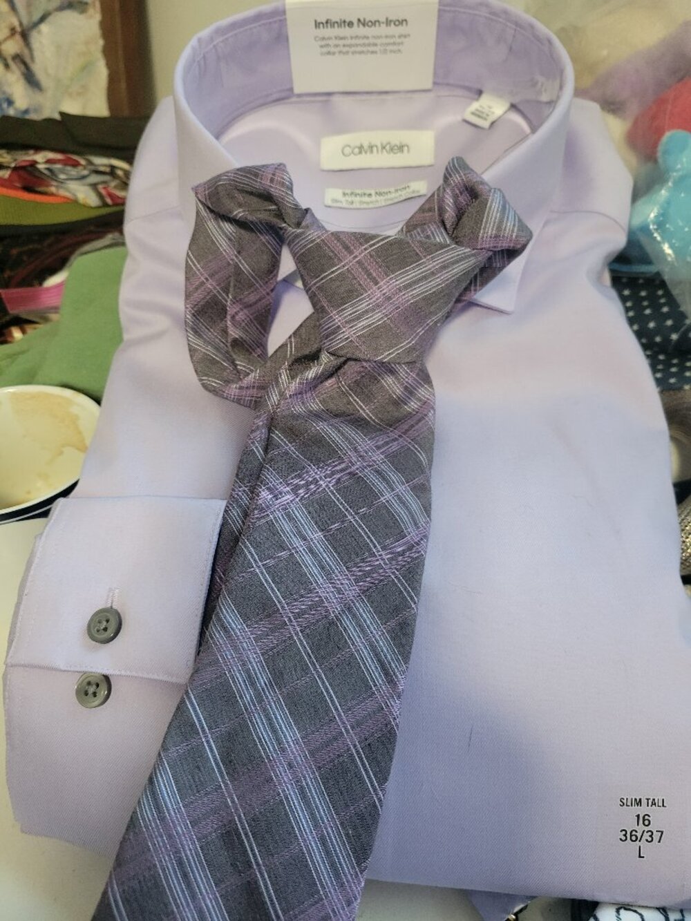 NWT Light Purple Shirt with Matching Tie by Calvin Klein